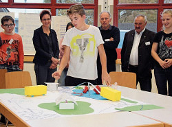 Unser Dorf soll schöner werden: Vom Kaff zum Konsumtempel